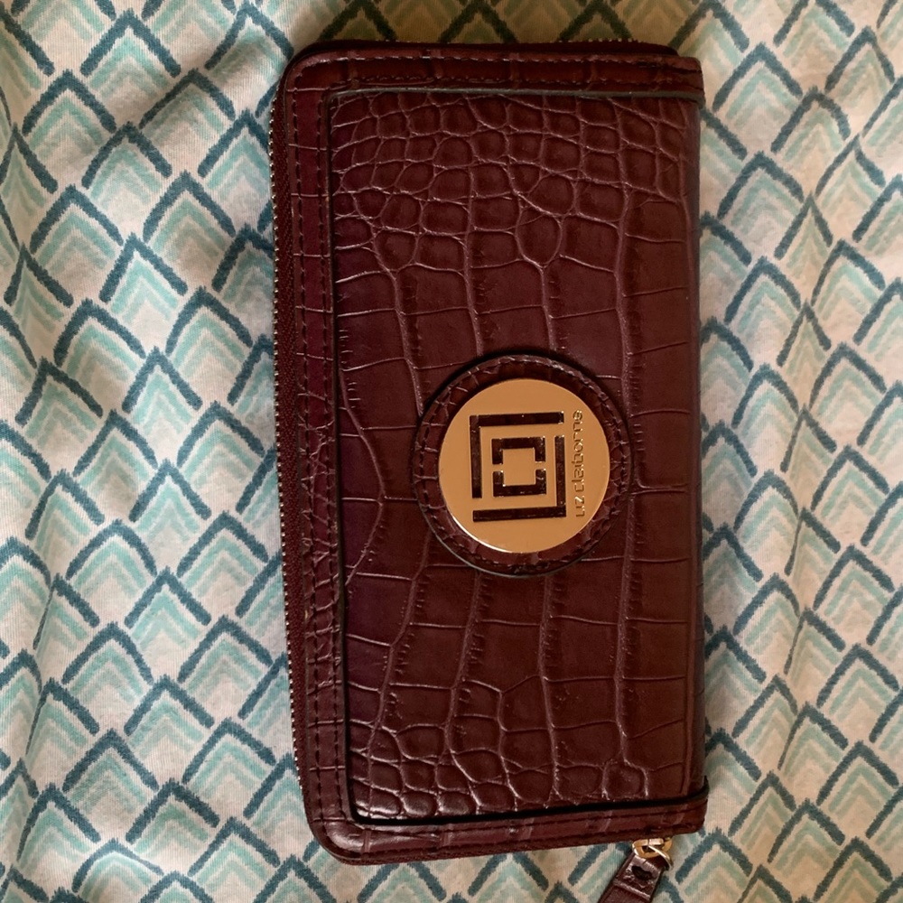 Liz Claiborne Purse Almost New Great Price!!!!